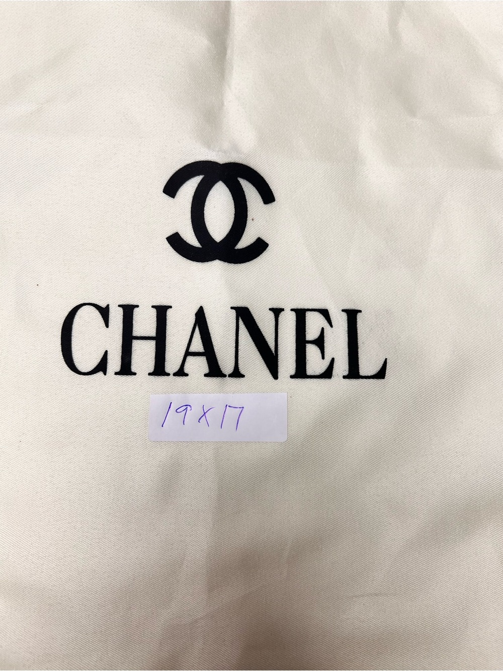 Dust bag - Picture 2 of 2
